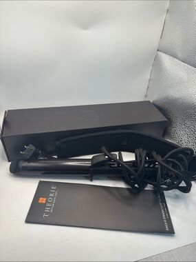 Theorie Black Hair Curling Wand with Box